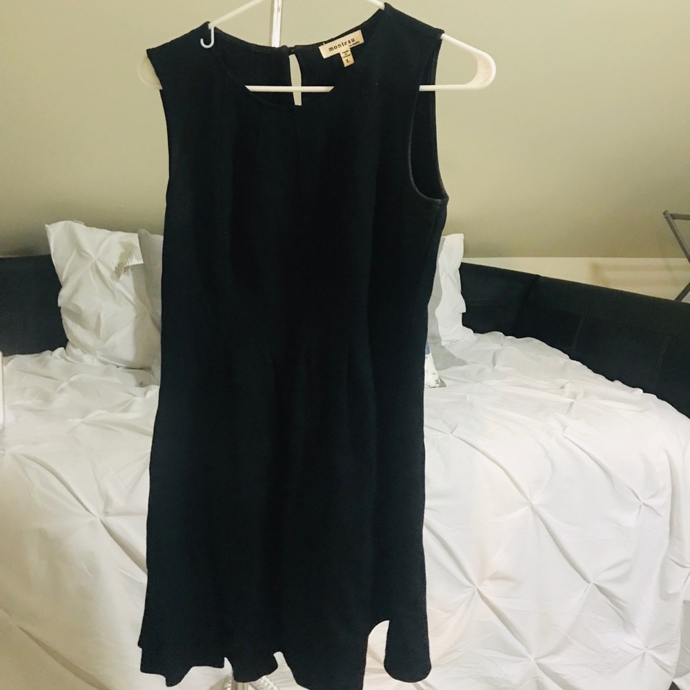 Mini Monteau size large black stretch dress!